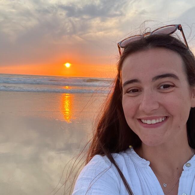 Babysitter in Gignac: Keyna