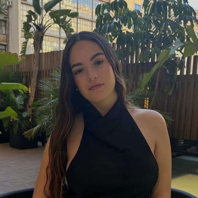 Babysitter in Sabadell: Laura
