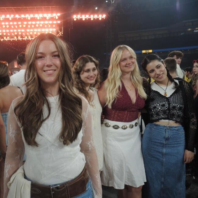 Babysitter in London: Evie