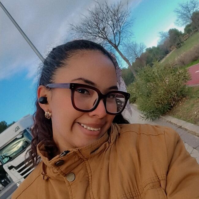 Babysitter in Madrid: Alejandra