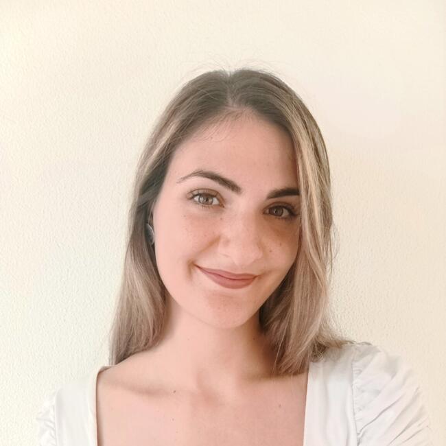 Babysitter in Acharnes: Άννα