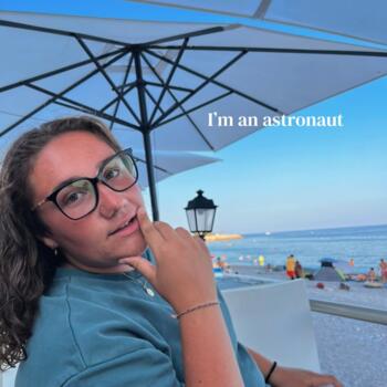Baby-sitter à Cravant: Clara