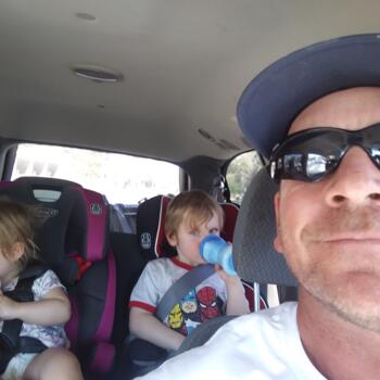 Babysitting job in Las Vegas: babysitting job Robert