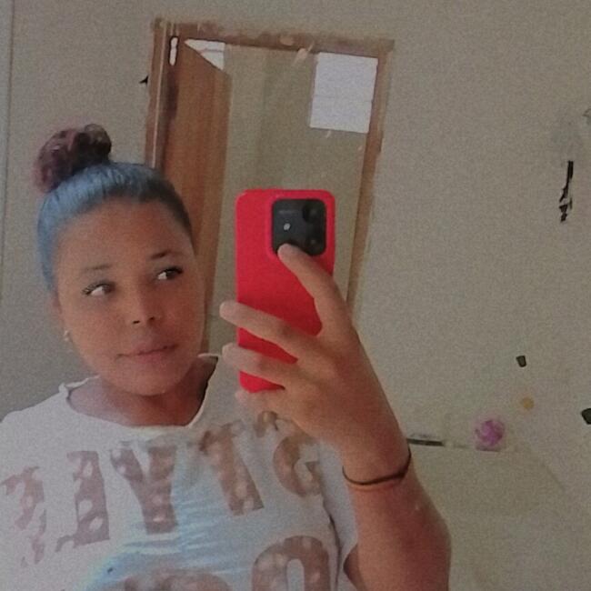 Babysitter in Conceição do Mato Dentro: Derenyce