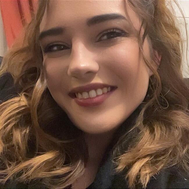 Babysitter in Troyes: Camille