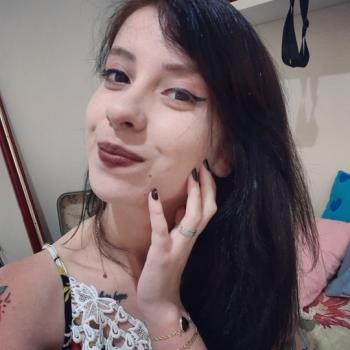 Babysitter in Pelotas: Isadora