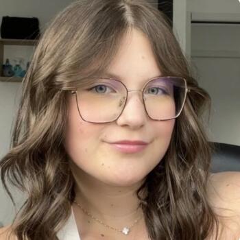 Babysitter in Guénange: Elisa