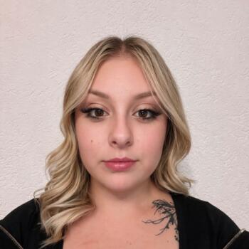 Babysitter Crans-Montana: Leila