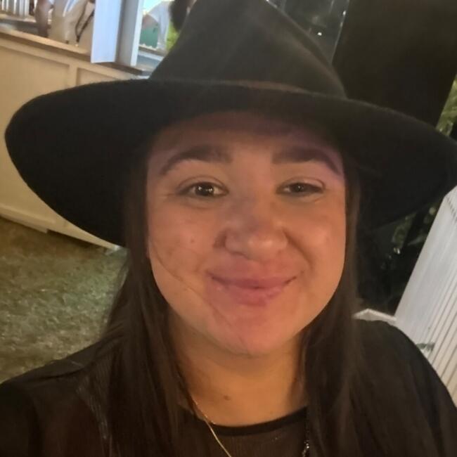 Babysitting job in Invercargill: Gina