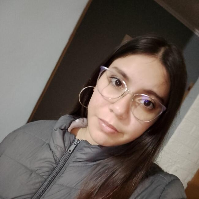 Babysitter in Salto: Milagros
