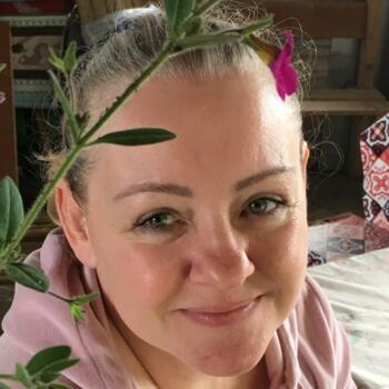 Família Curitiba: Débora