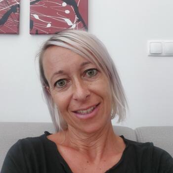 Babysitter in Gradež: Tanja