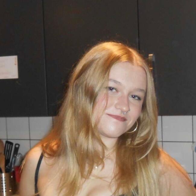 Babysitter in Liverpool: Lucia Jacqueline