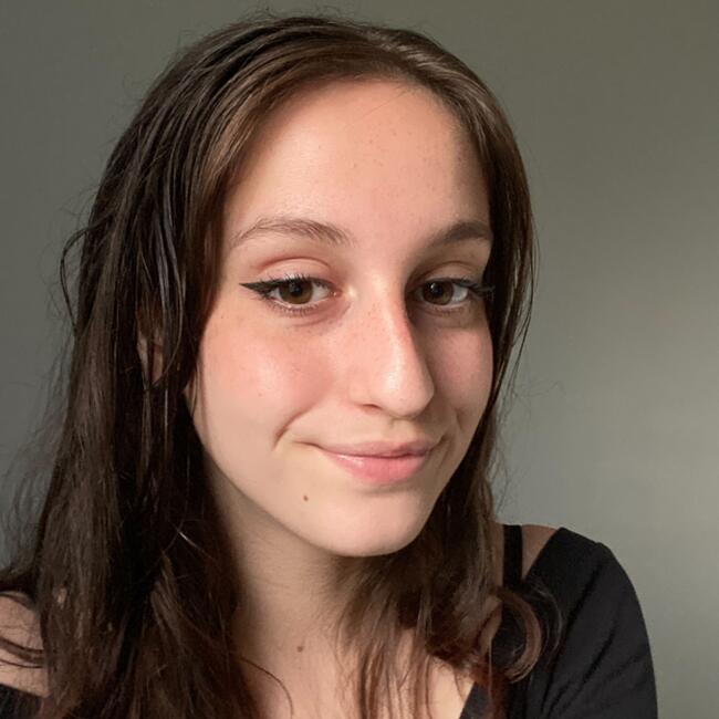 Babysitter in Bordeaux: Léa