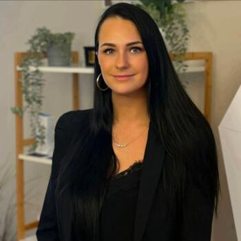 Babysitter in Klooga: Helen