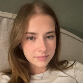 Oppas in Almere: Faye