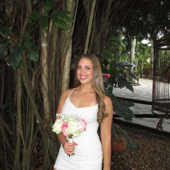 Babysitter in Miami: Sienna