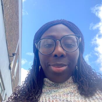 Babysitter in Welling: Gbemi