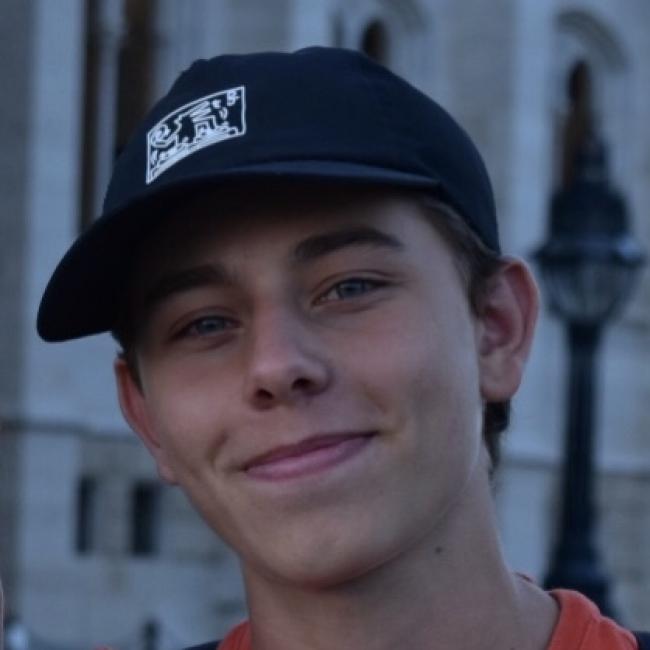 Babysitter in Overijse: Benedikt