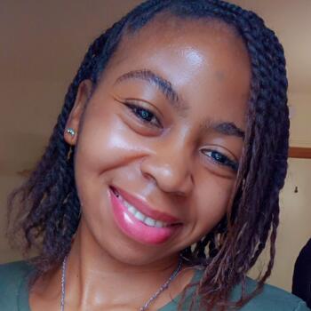 Babysitter Gembloers: Marina