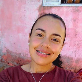 Babá em Bagé: Andressa