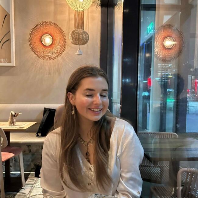 Babysitter in Dublin: Jenna