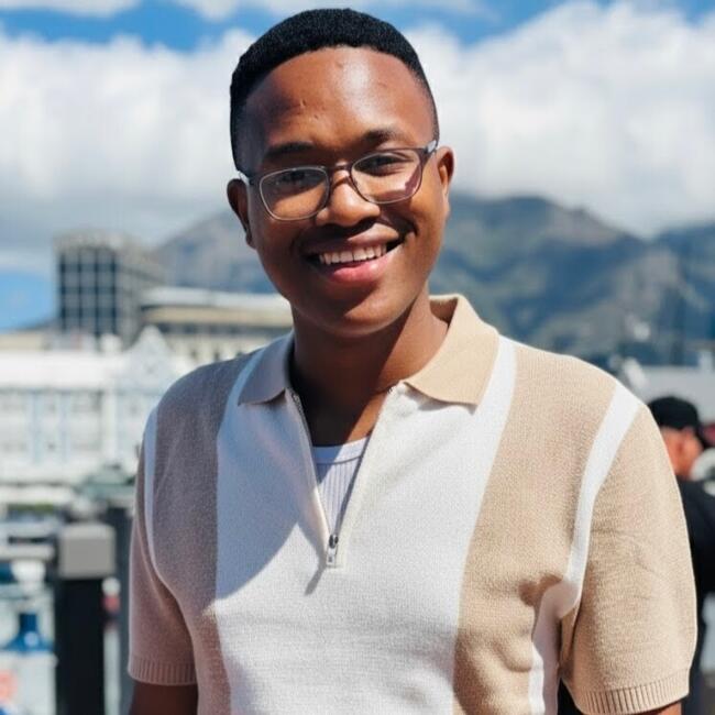 Babysitter in Cape Town: Yandisa