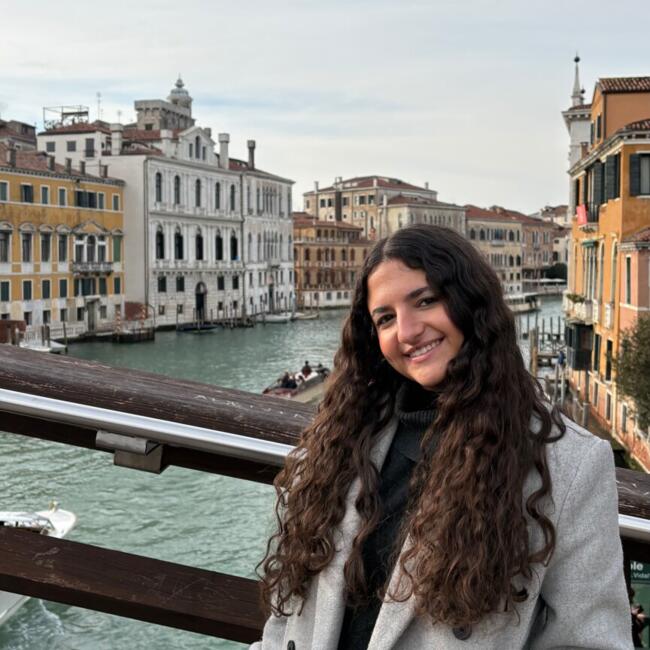 Canguro en Fuengirola: Alejandra