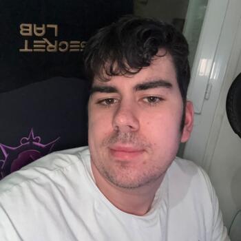 Babysitter in Colombes: Raphael