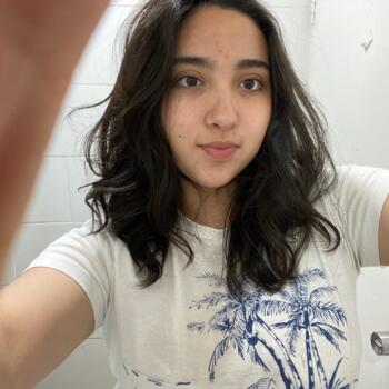 Babysitter in Lautaro: Emilia