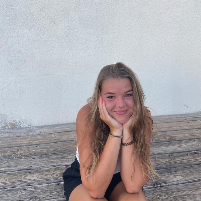 Babysitter in Munich: Emily