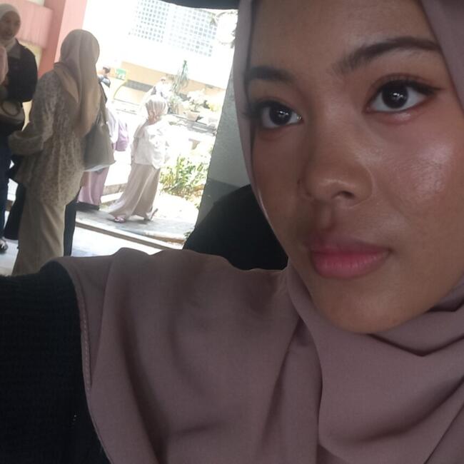 Babysitter in Jakarta: Farida