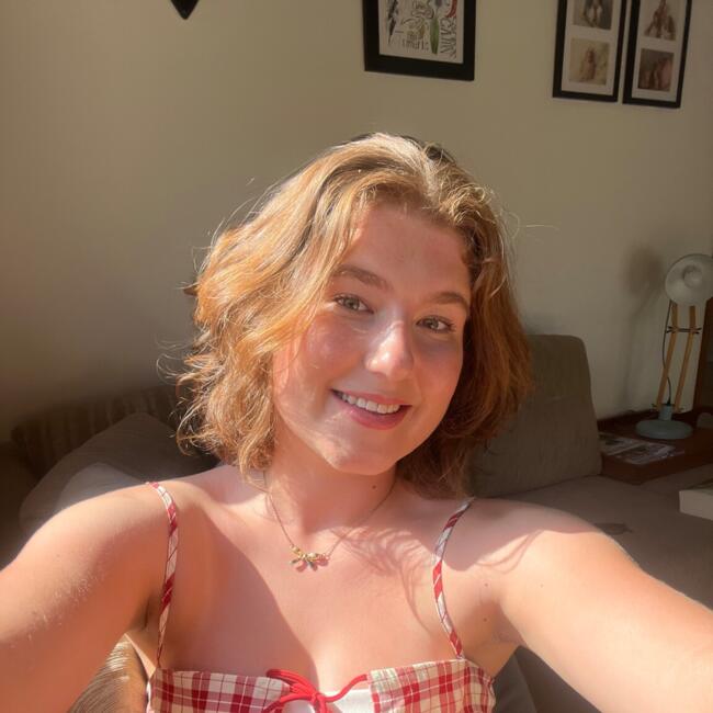 Babysitter in Wellington: Abby