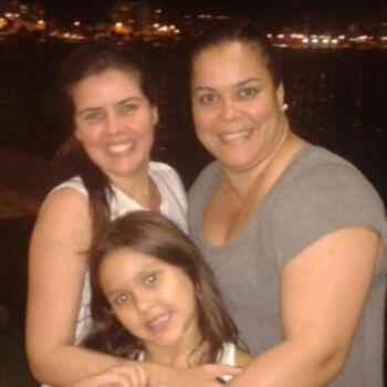 Emprego de babá em Guarapari: emprego de babá Carolina