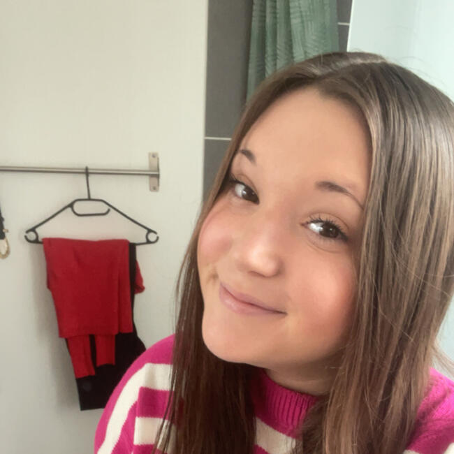 Babysitter in Tours: Manon