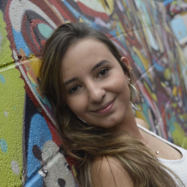 Babysitter in São Paulo: Maria Fernanda