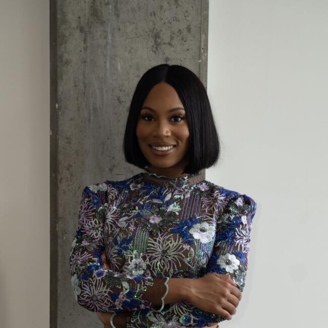 Babysitting job in Union: Akira