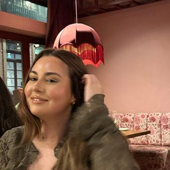 Babysitter em Maia: Joana