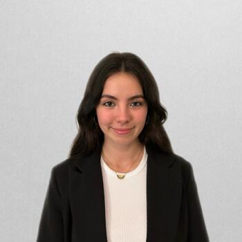 Babysitter Melbourne: Alexane