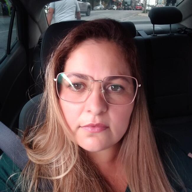 Babysitter in Jandira: Rosineide