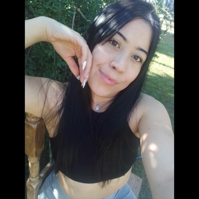 Niñera en San Juan Bautista: Laura