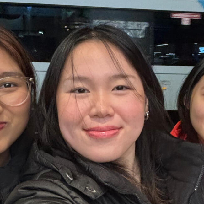 Babysitter in Sydney: Megan