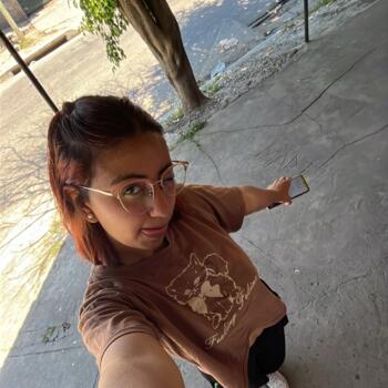 Babysitter in Almirante Brown: Tiara