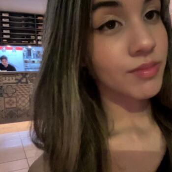 Babysitter in Biguaçu: Giovana