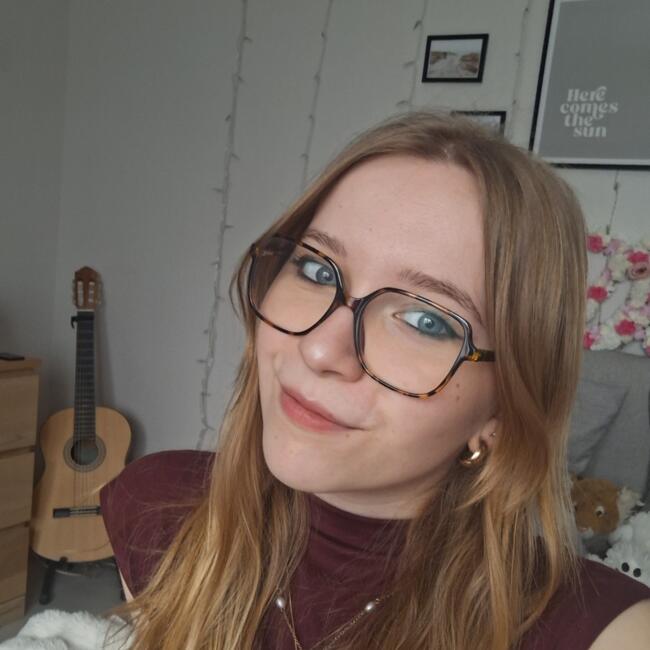 Babysitter in Genas: Clara