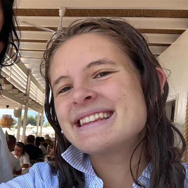 Babysitter in Ljubljana: Vita