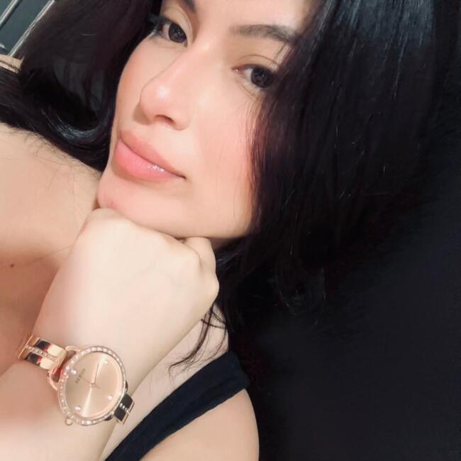 Babysitter in Santo Domingo de los Colorados: MELANY