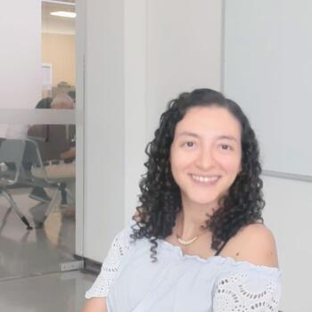 Babysitter Melbourne: Maria