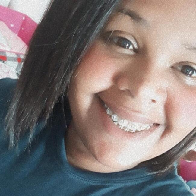 Babysitter in Pelotas: Jennifer