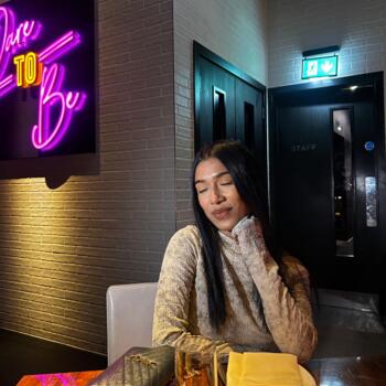 Babysitter in London: Saniya Tasnim